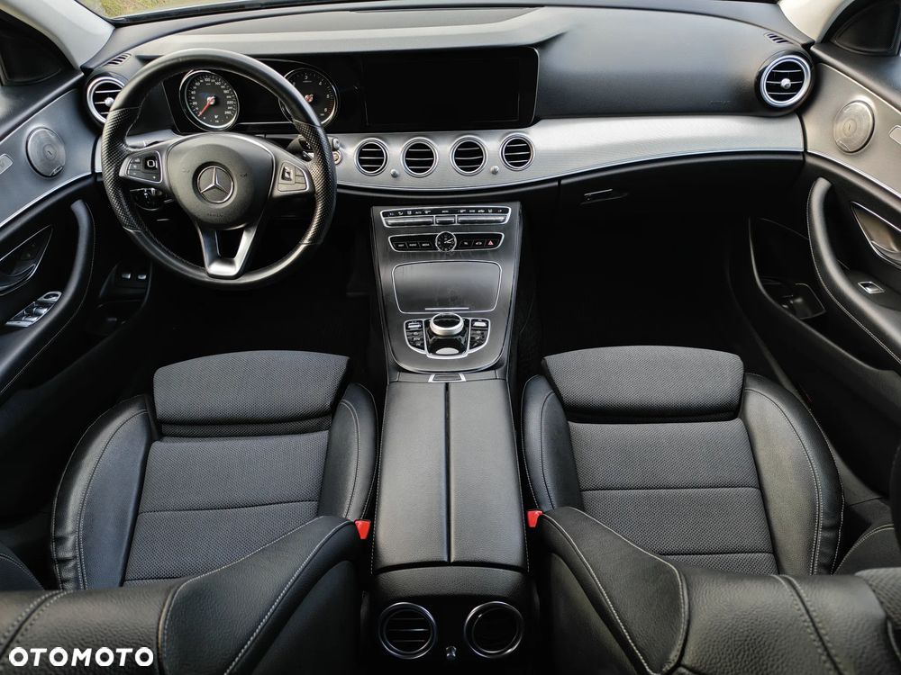 Mercedes-Benz Klasa E 220 d 9G-TRONIC Avantgarde - 33