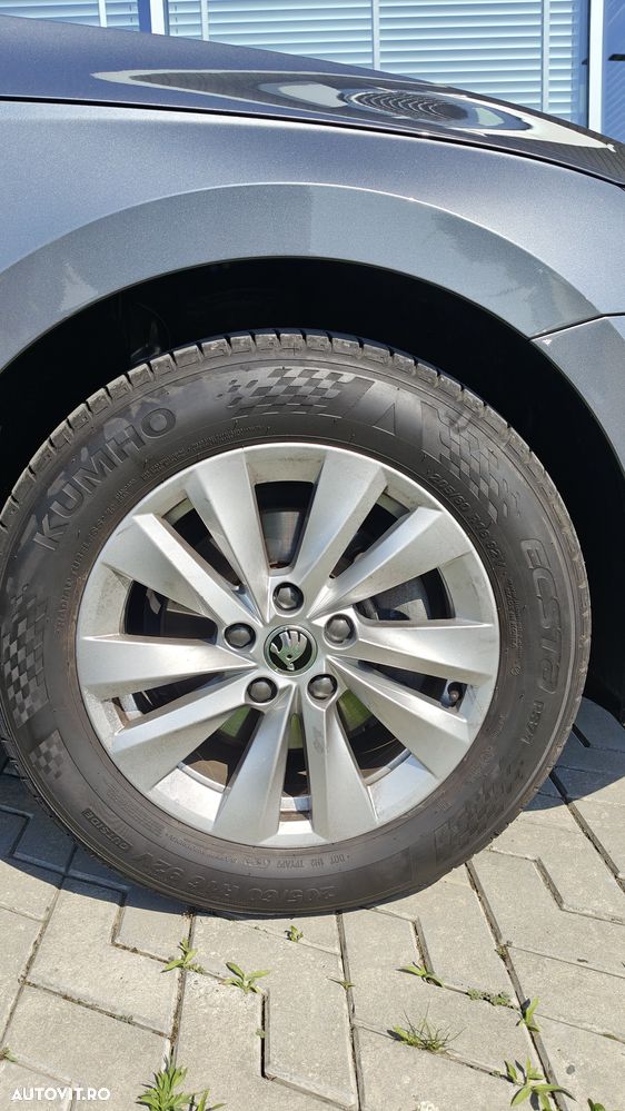 Skoda Octavia 2.0 TDI 150 CP DSG Selection - 5