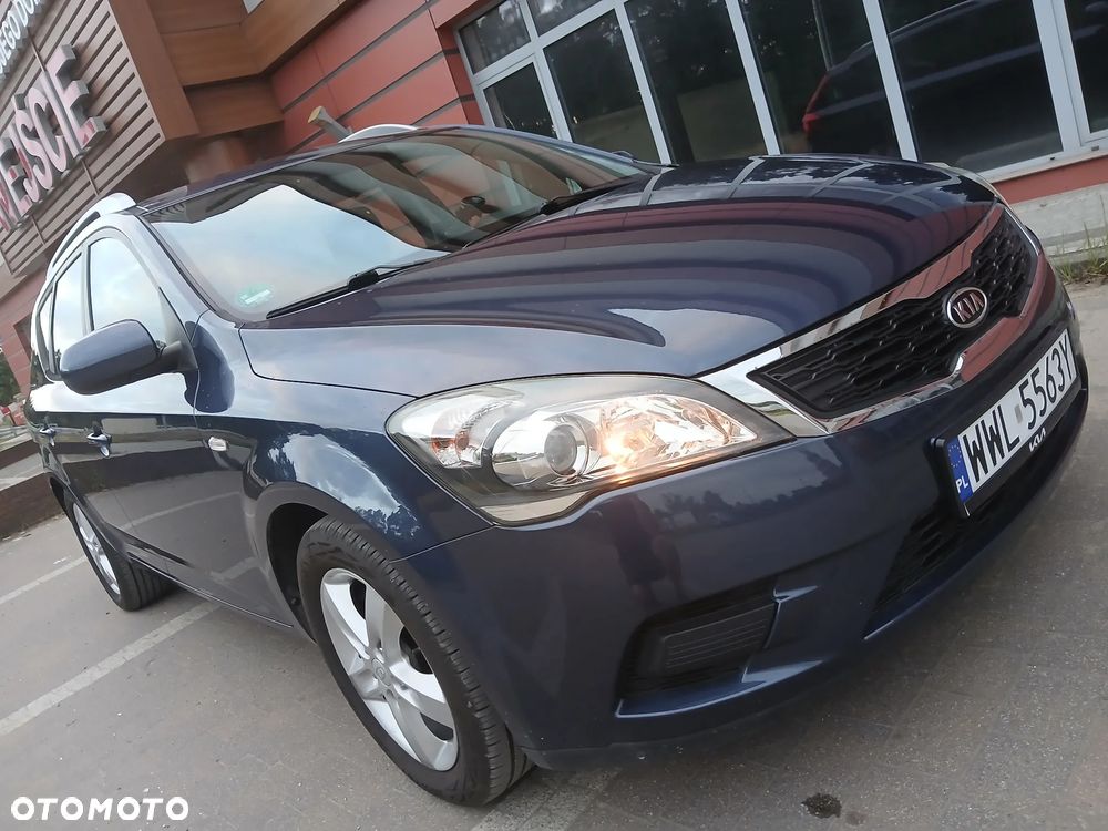Kia Ceed 1.4 CVVT SW Vision - 1