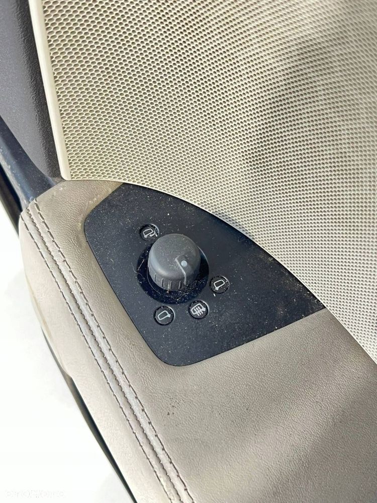 Audi TT TTS Mk2 2008 Boczki / Tapicerka drzwi / Komplet JASNA SKÓRA UK - 14