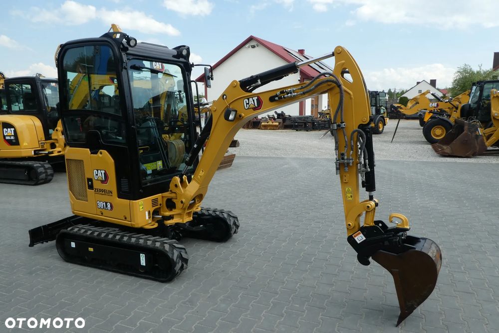 Caterpillar 301,8 PODWOZIE ROSUWANE - 6