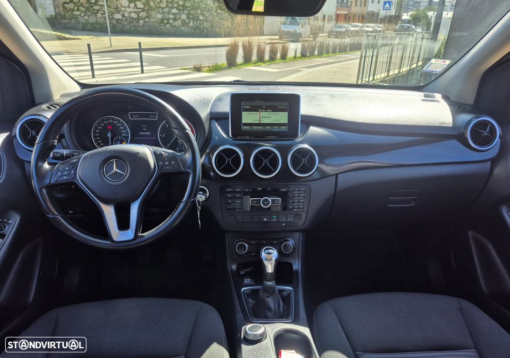 Mercedes-Benz B 180 CDI BlueEFFICIENCY - 12