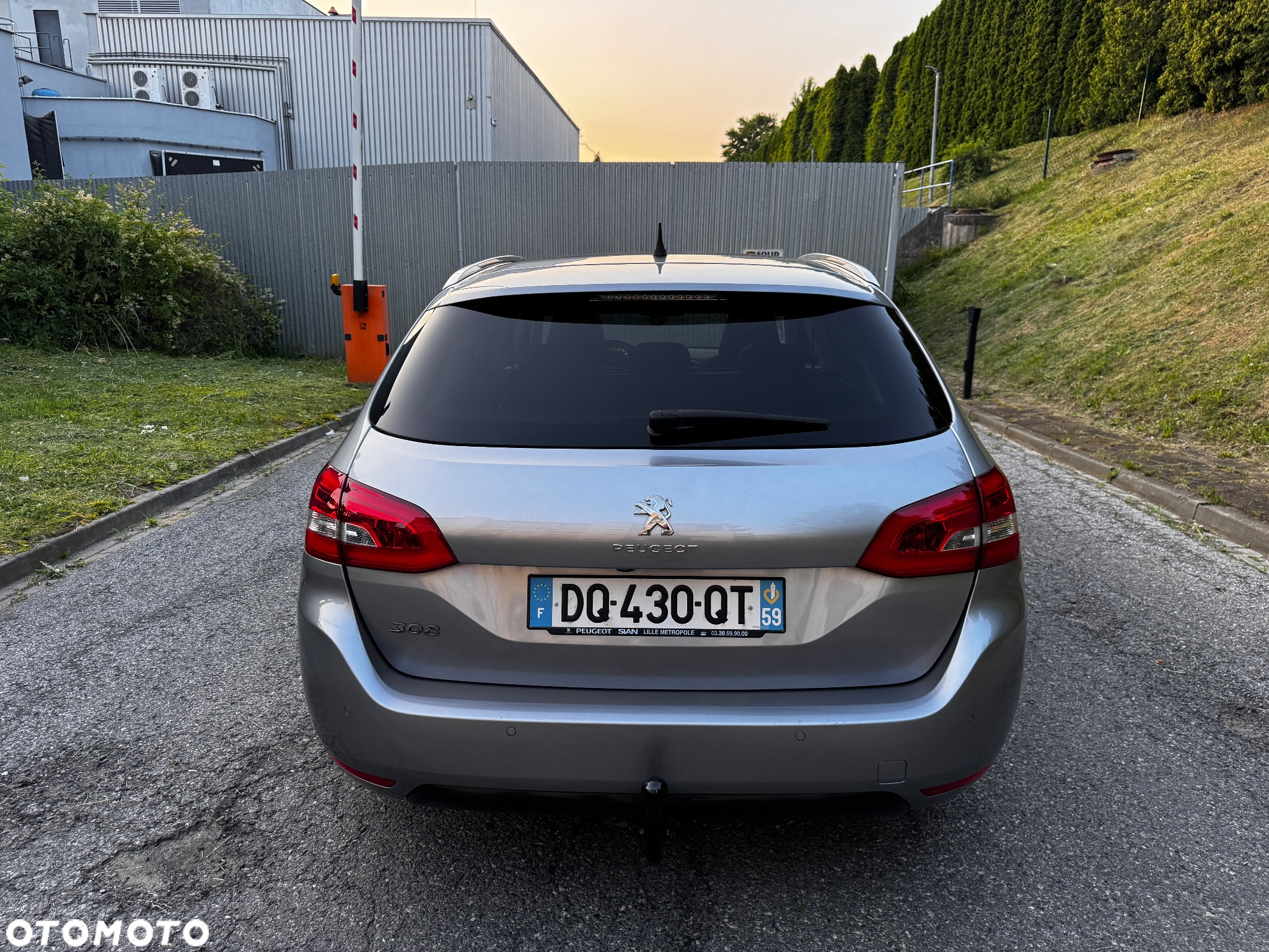 Peugeot 308 SW PureTech 130 Stop & Start Allure - 33