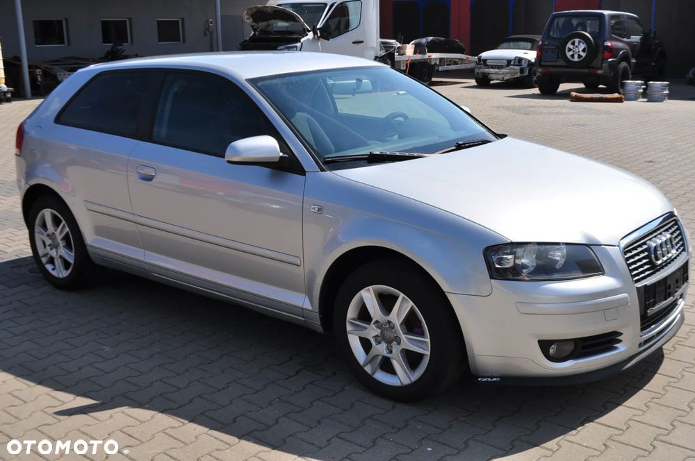 Audi A3 1.6 Limited Edition - 3