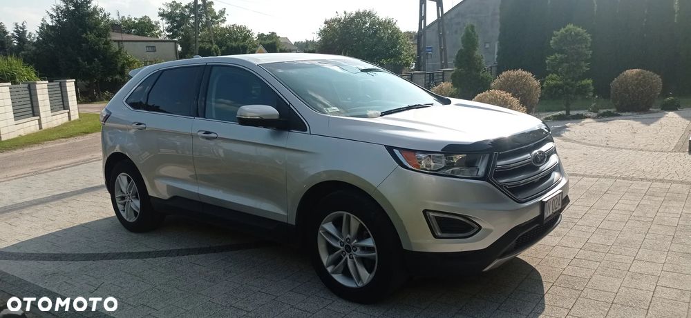 Ford Edge - 8