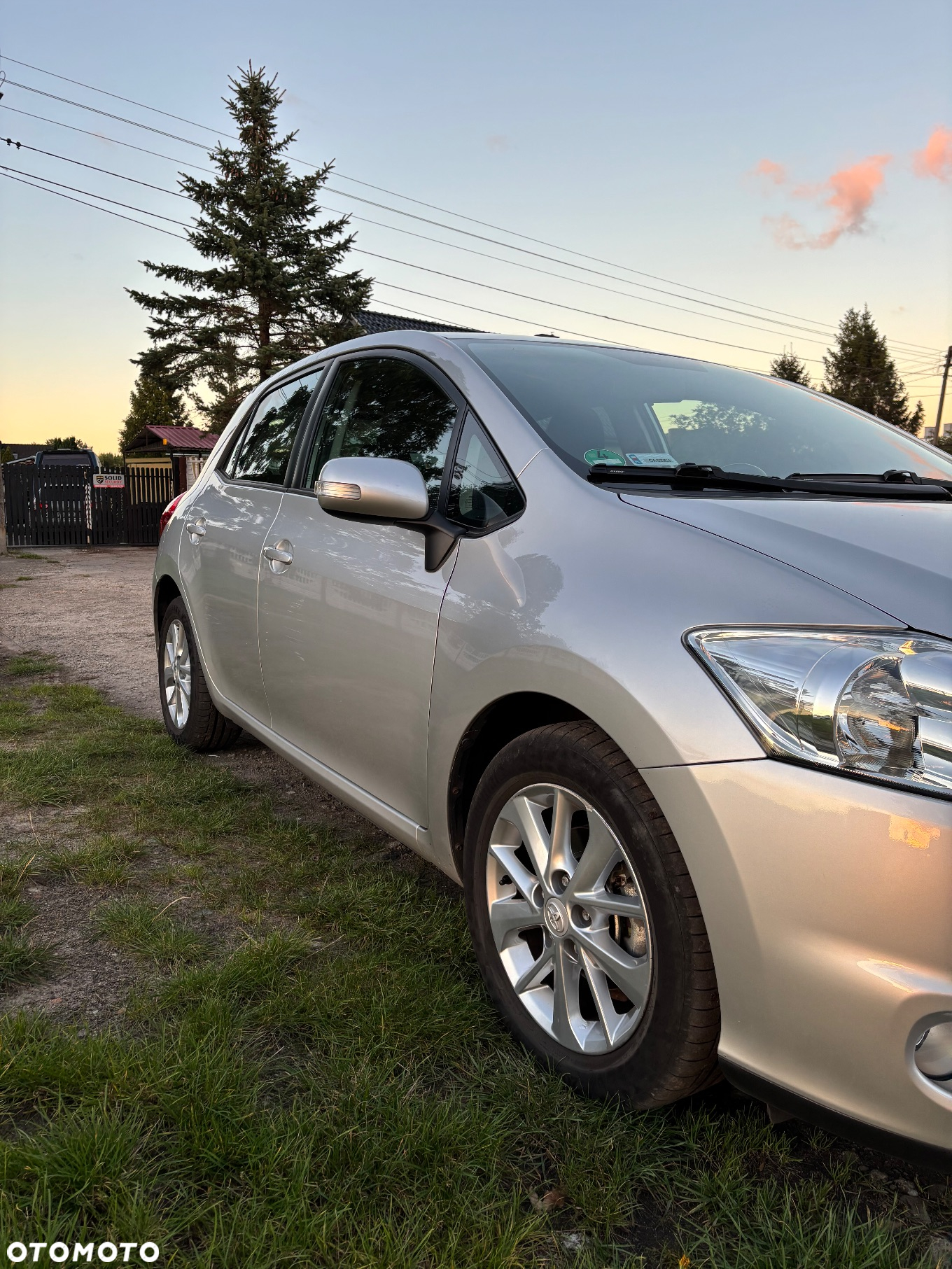 Toyota Auris 1.33 Dual-VVT-i - 17