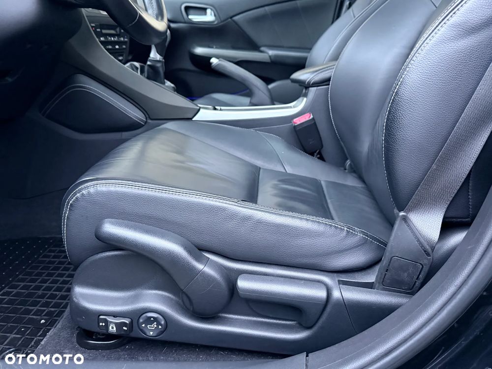 Honda Civic 1.8 Executive - 22