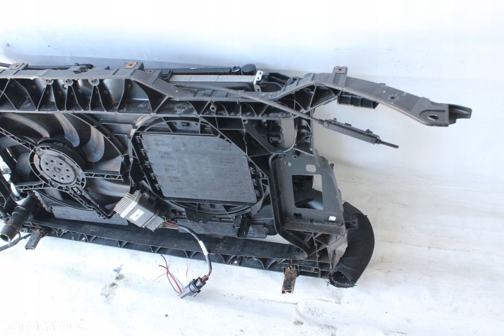 PAS PRZEDNI WZMOCNIENIE CHŁODNICE WENTYLATOR AUDI A4 B8 2007R- 2.0 TDI - 10