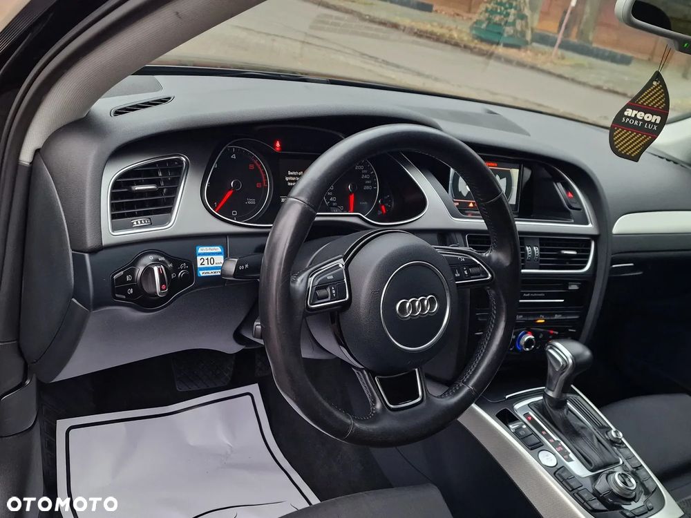 Audi A4 Avant 2.0 TDI ultra S tronic sport - 20