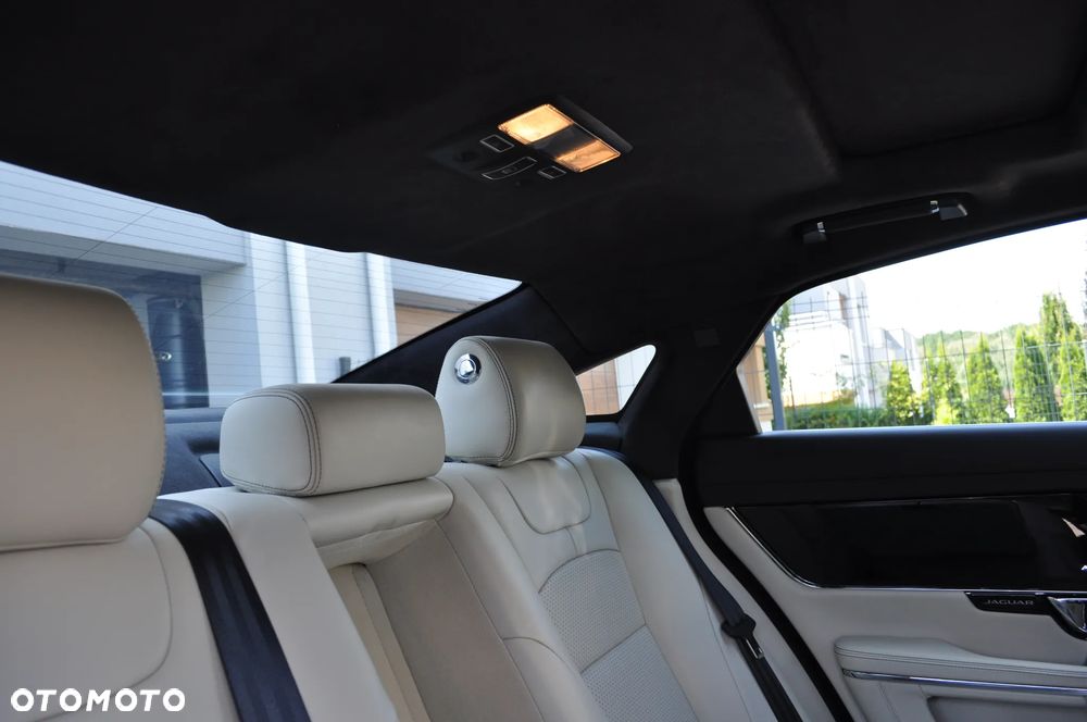 Jaguar XJ 3.0 V6 Kompressor Luxury - 27