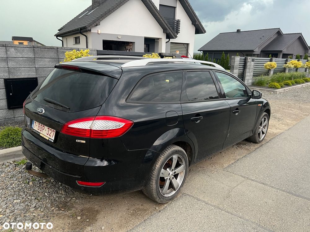 Ford Mondeo 2.0 TDCi ECOnetic Business Edition - 4