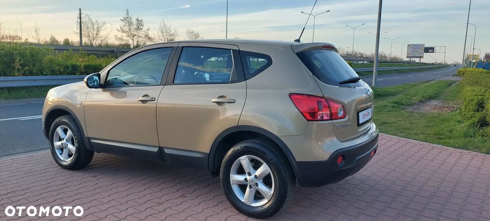 Nissan Qashqai 1.6 acenta - 9