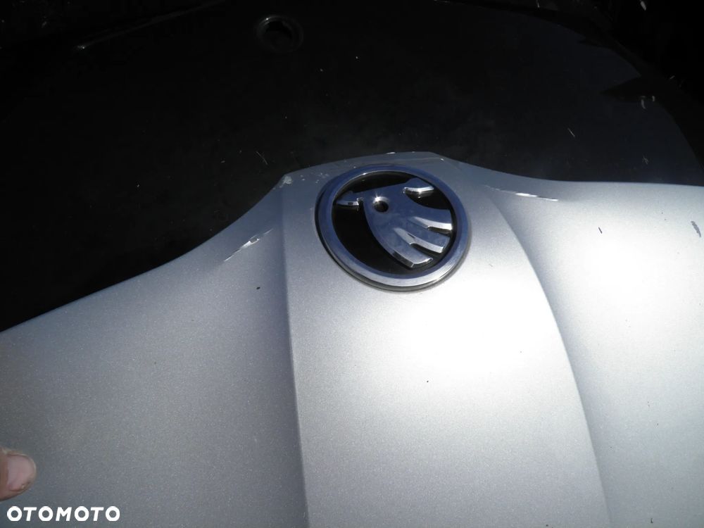 Maska SKODA Rapid - 2