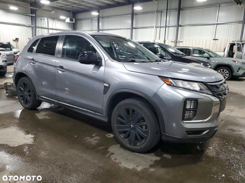 Mitsubishi ASX - 1