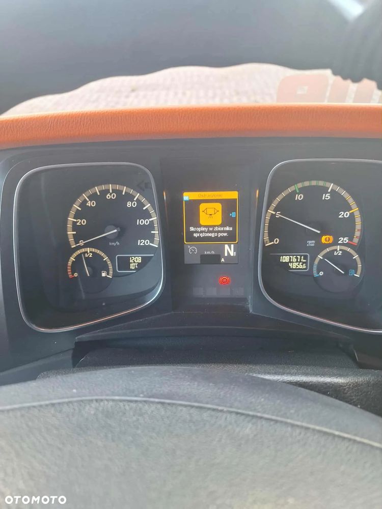 Mercedes-Benz ACTROS - 4