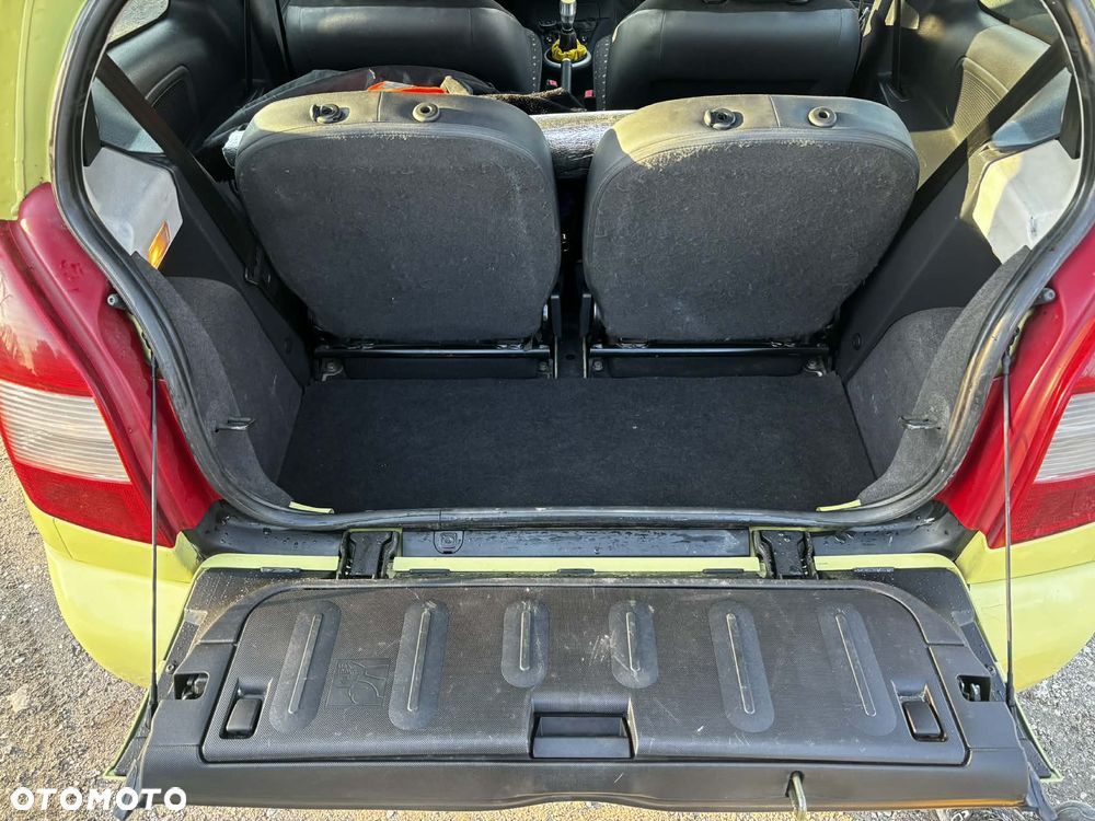Citroën C2 1.4 HDi Tonic - 10