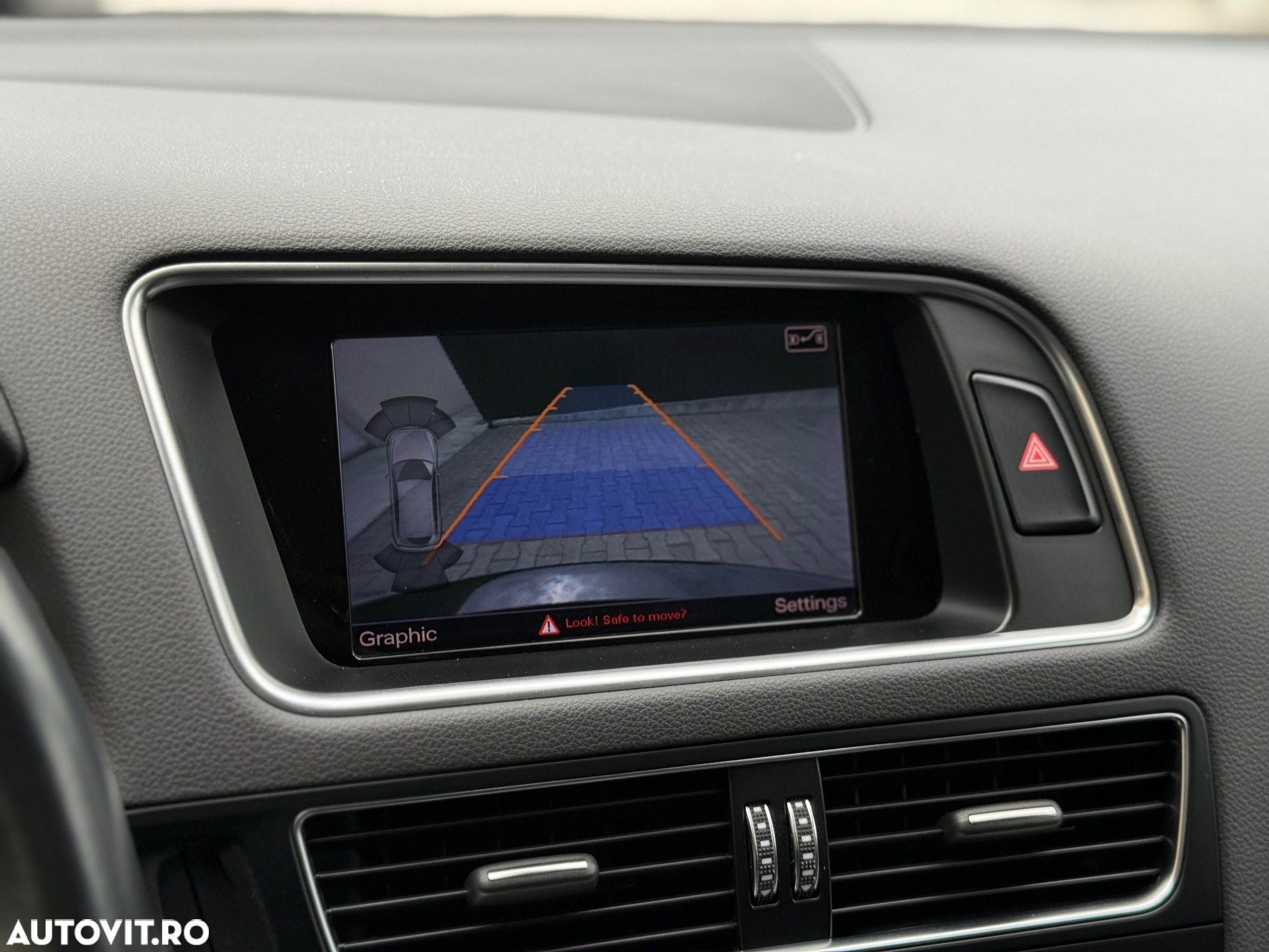 Audi Q5 2.0 TDI Quattro S tronic - 27