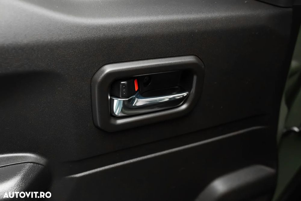 Suzuki Jimny 1.5 ALLGRIP Cool - 28