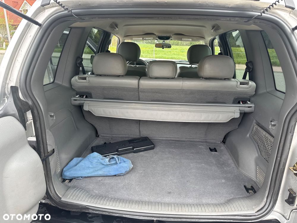 Jeep Cherokee 2.8 CRD Automatik Limited - 31