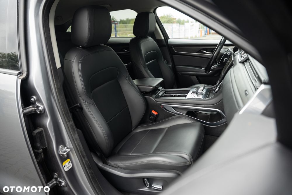 Jaguar F-Pace D200 AWD R-Dynamic HSE - 26