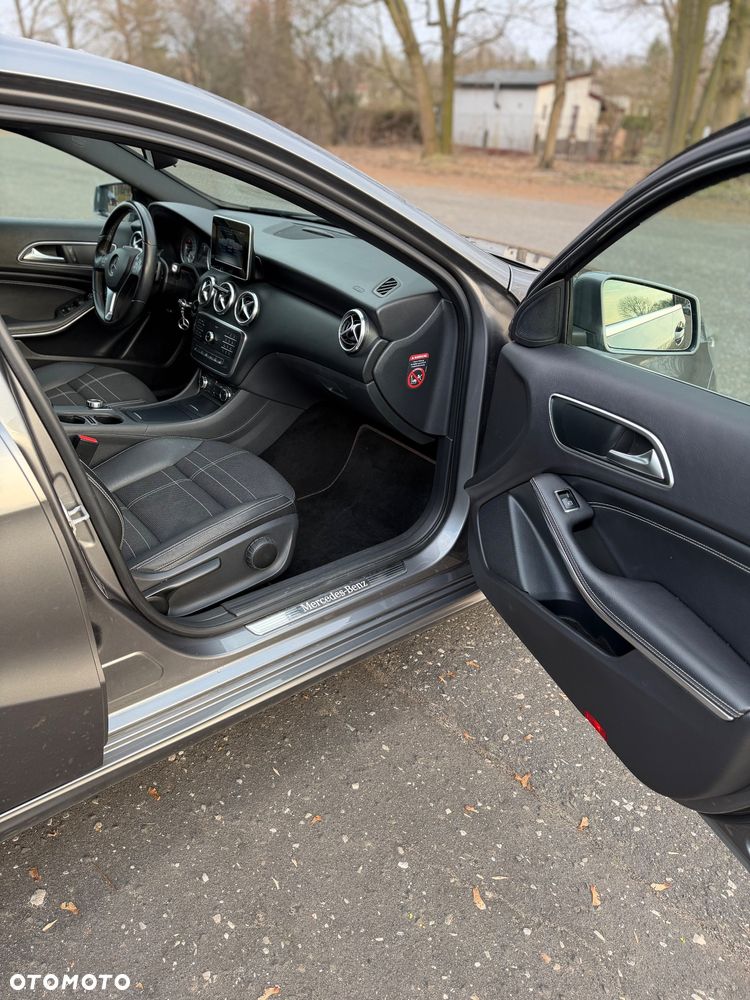 Mercedes-Benz Klasa A 200 CDI (BlueEFFICIENCY) 7G-DCT Urban - 7