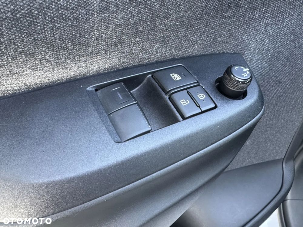 Toyota Yaris Hybrid 1.5 Premiere Edition - 12
