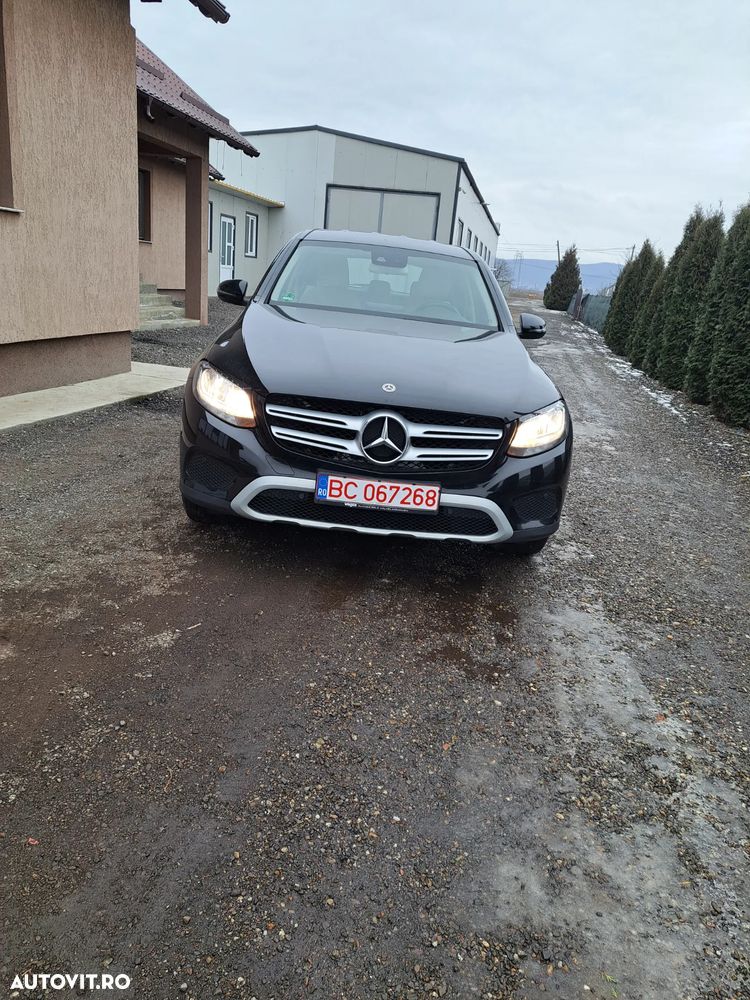 Mercedes-Benz GLC 220 d 4MATIC 9G-TRONIC AMG Line - 10
