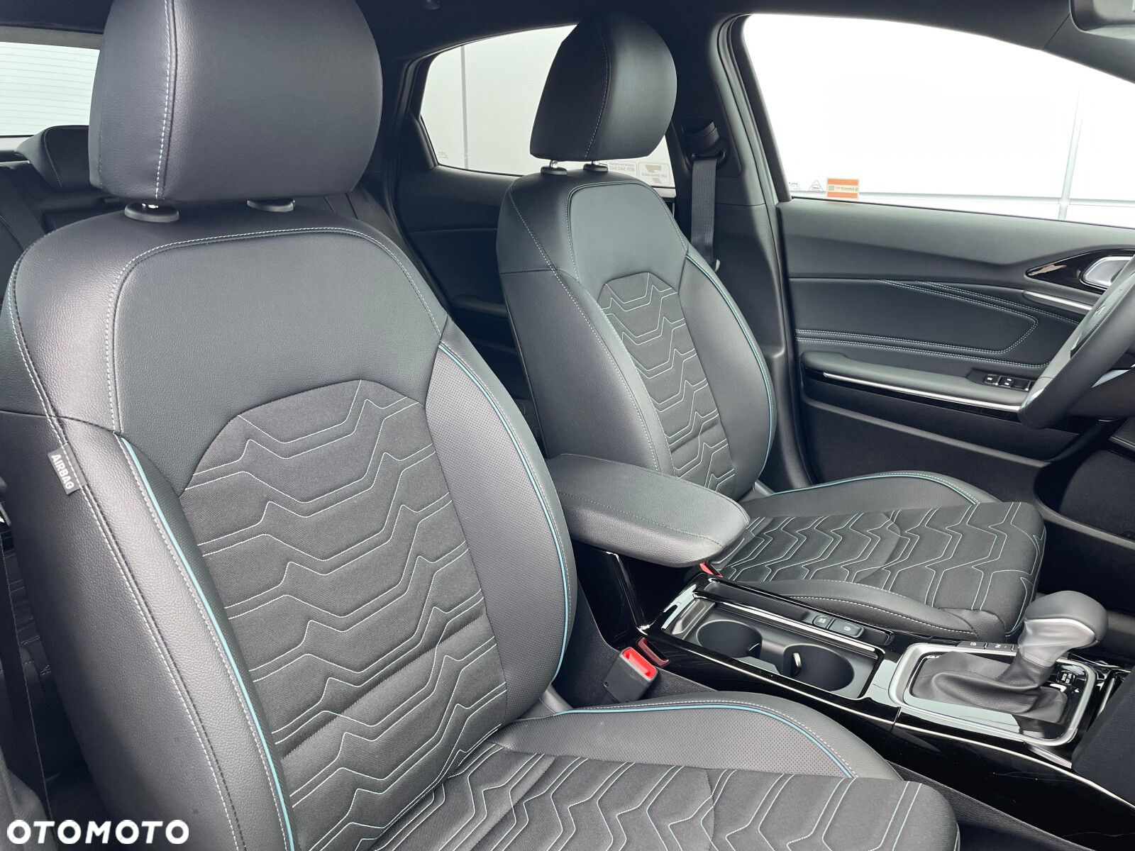 Kia XCeed 1.6 T-GDI Tribute DCT - 13