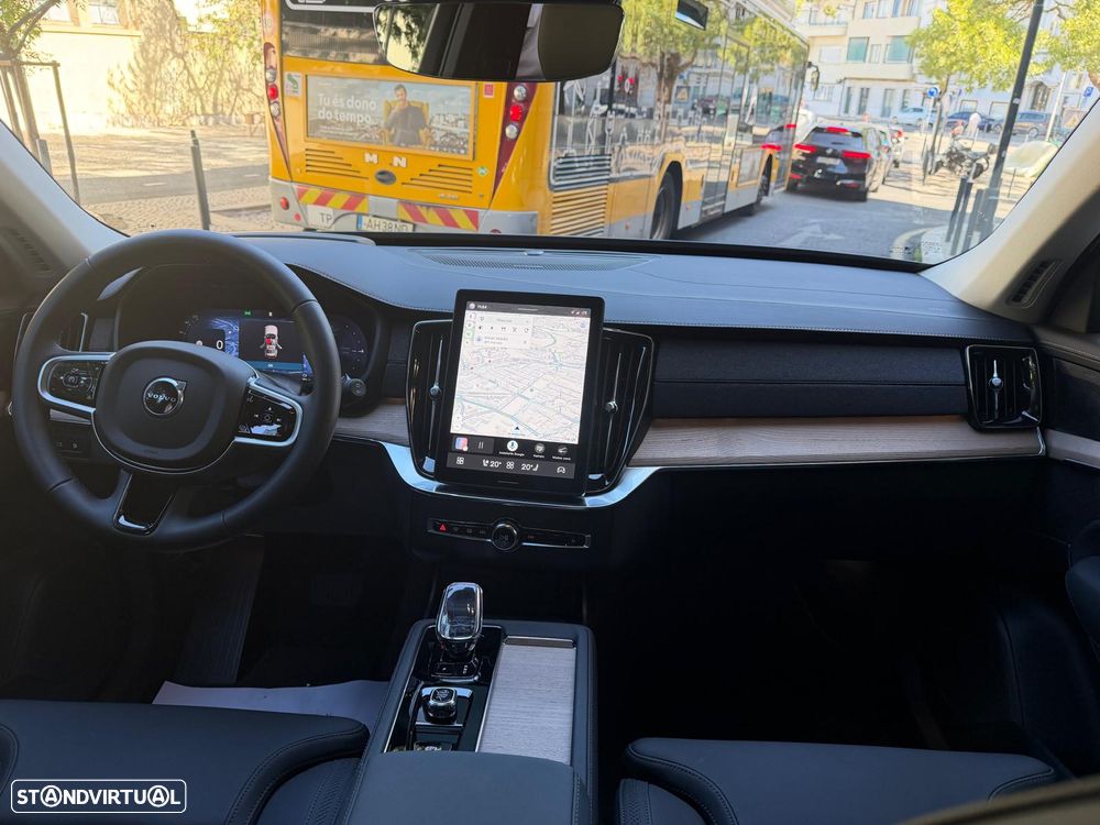 Volvo XC 90 2.0 T8 PHEV Plus Dark AWD - 16
