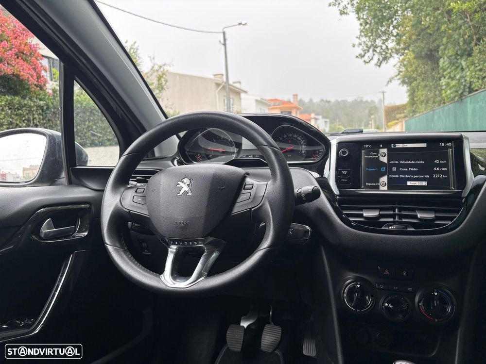 Peugeot 208 1.4 HDi Active - 17