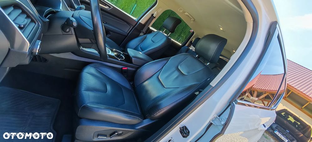 Ford S-Max 2.5 Hybrid Titanium CVT 7os - 17