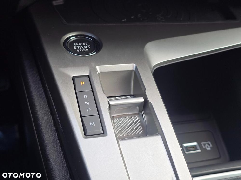 Peugeot 408 1.2 PureTech mHEV Allure S&S e-DSC6 - 21