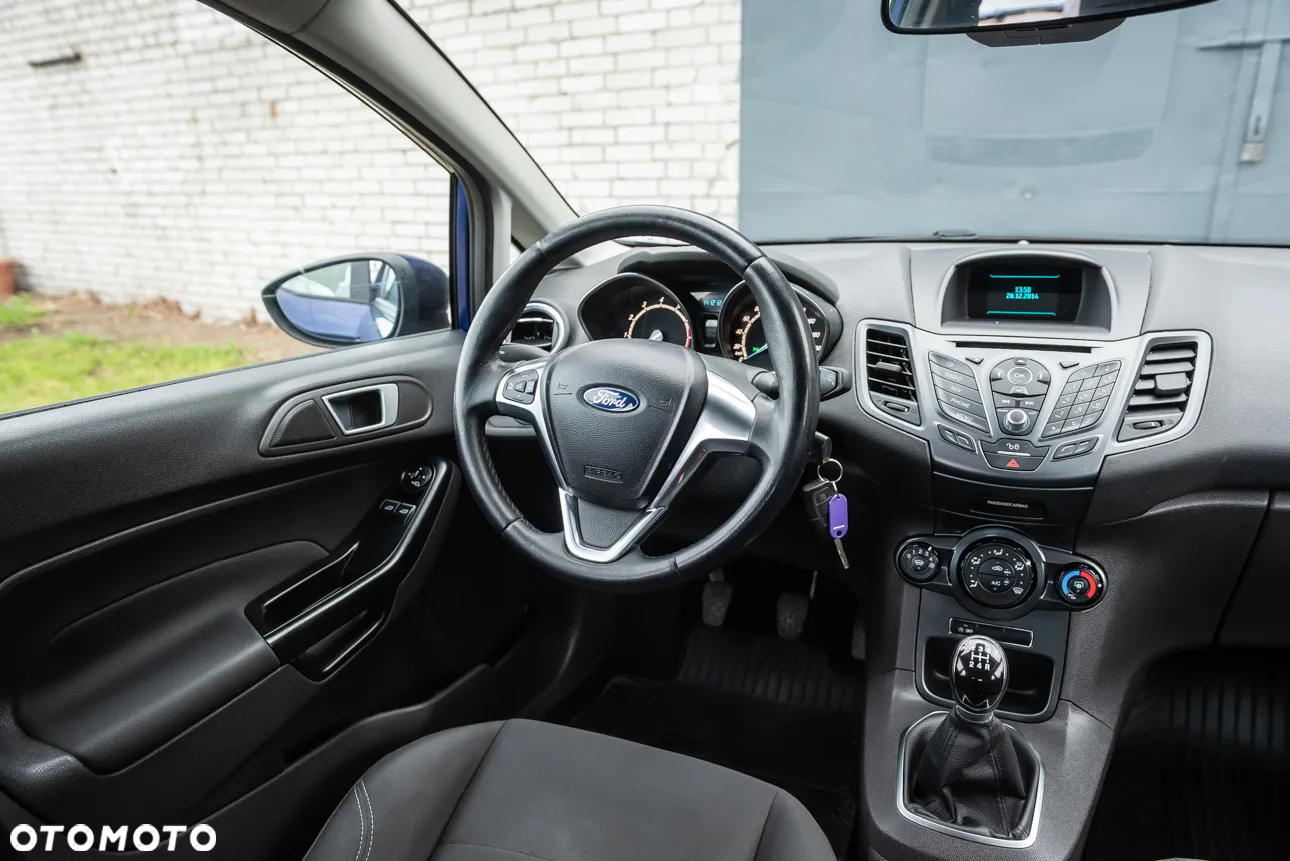 Ford Fiesta 1.0 EcoBoost Start-Stop Champions Edition - 16