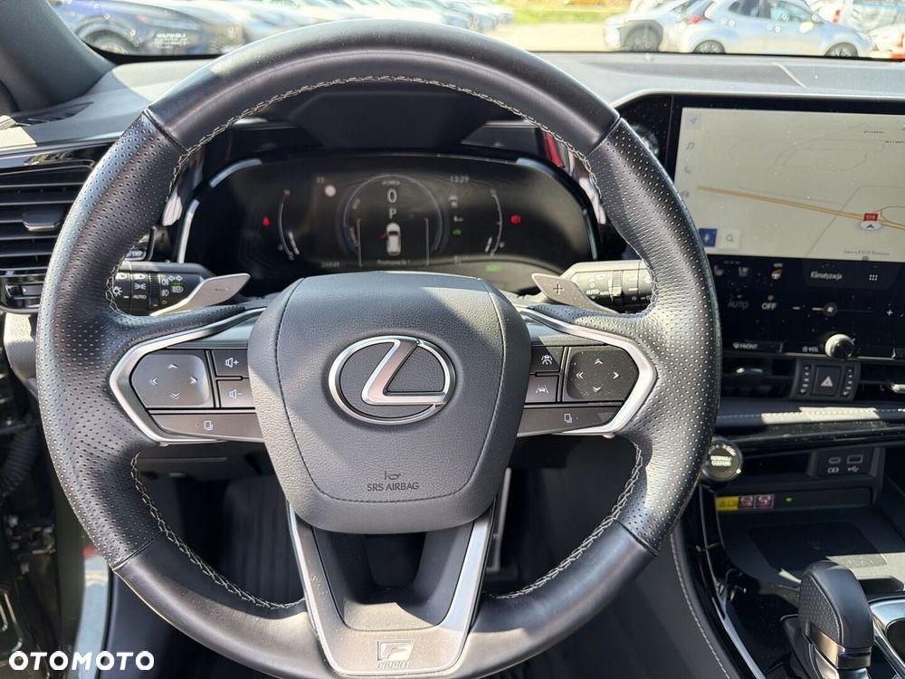 Lexus NX 350h F Sport AWD - 16
