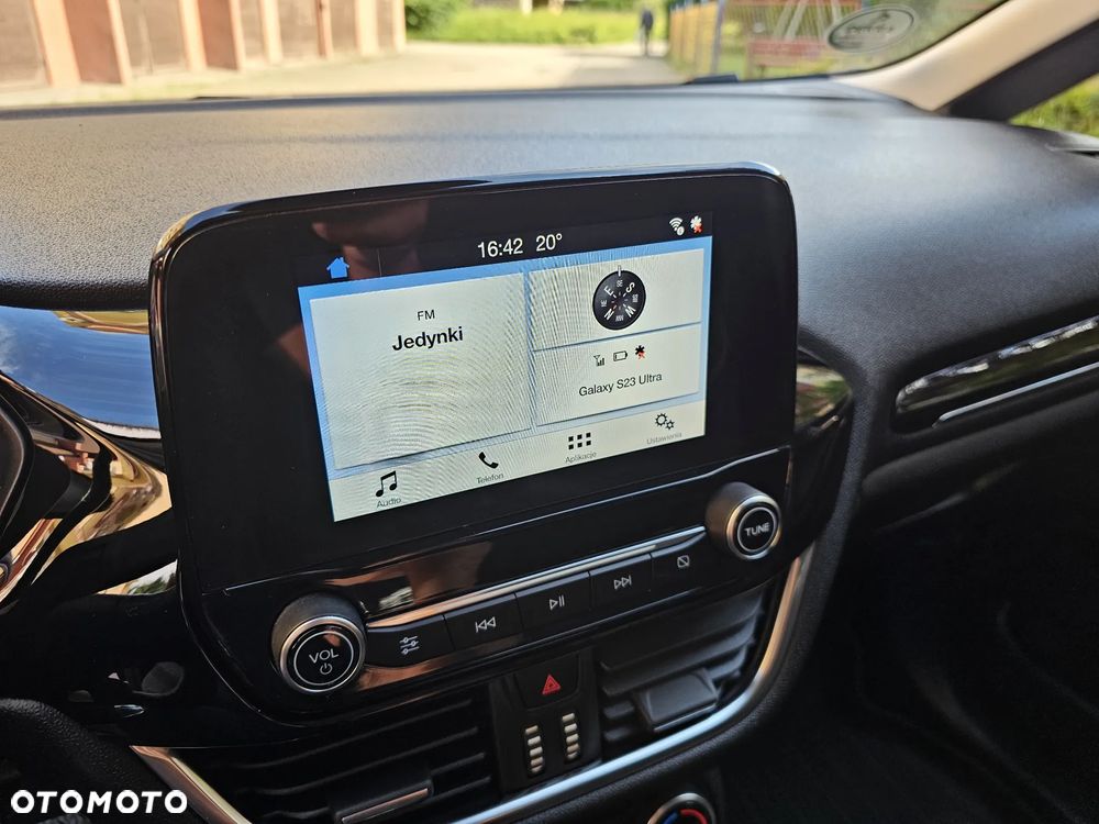 Ford Fiesta 1.1 S&S COOL&CONNECT - 29