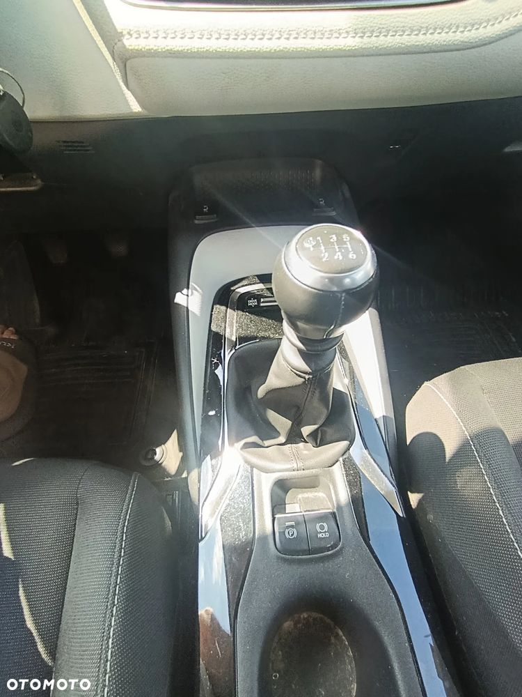 Toyota Corolla 1.2 T Selection - 9
