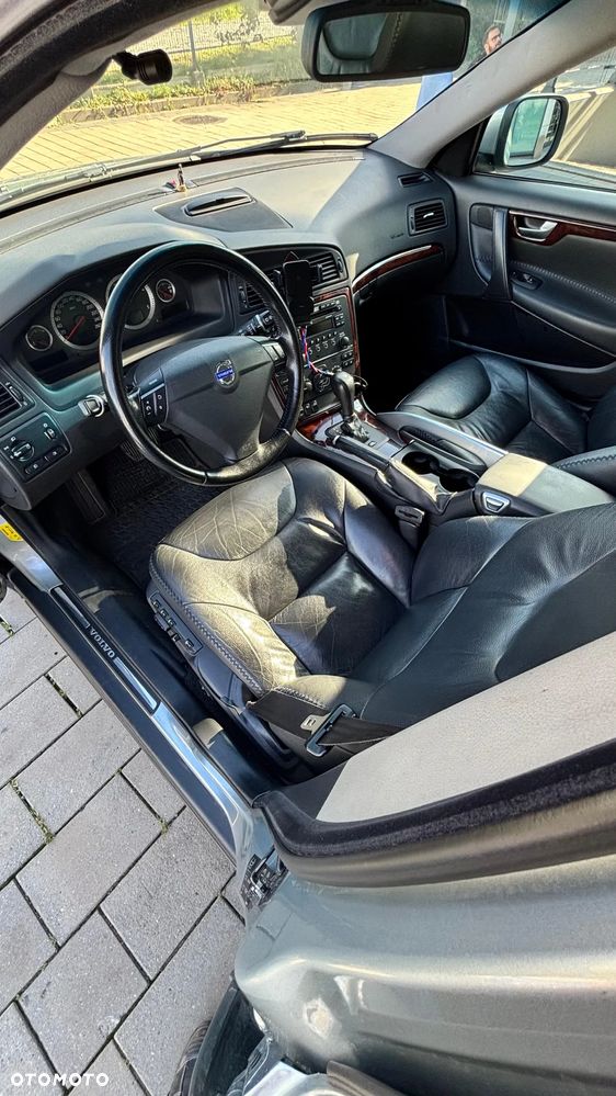 Volvo XC 70 D5 AWD Summum - 11