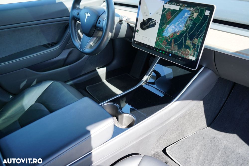 Tesla Model 3 Langstreckenbatterie Allradantrieb Dual Motor - 6