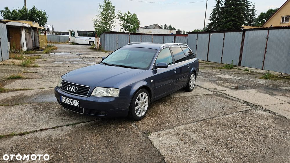 Audi A6 Avant 2.4 quattro - 1