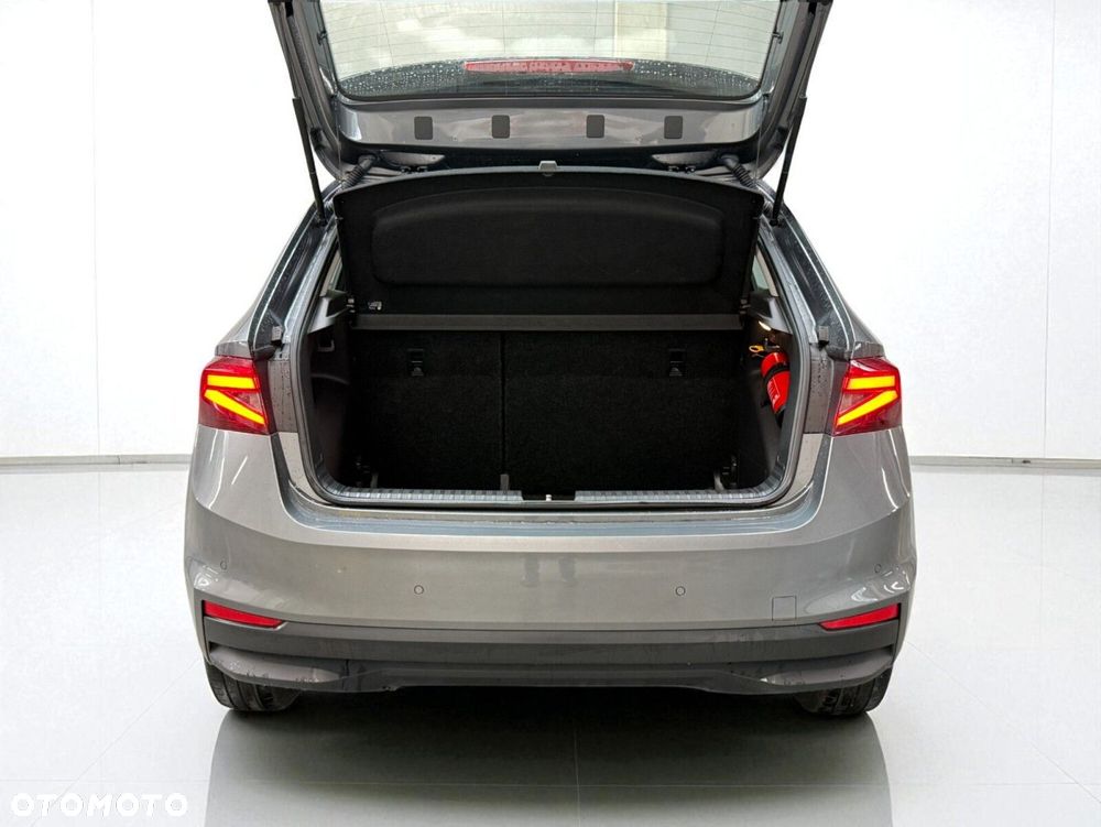 Skoda Fabia 1.0 TSI Ambition - 10