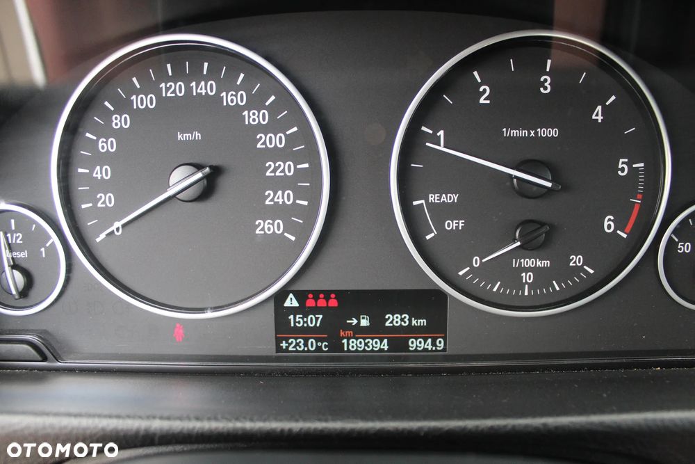 BMW Seria 3 318d - 12