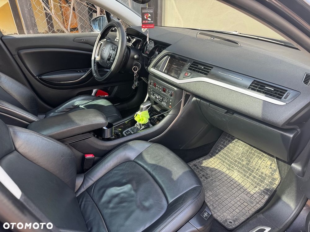 Citroën C5 2.2 HDi Exclusive - 11