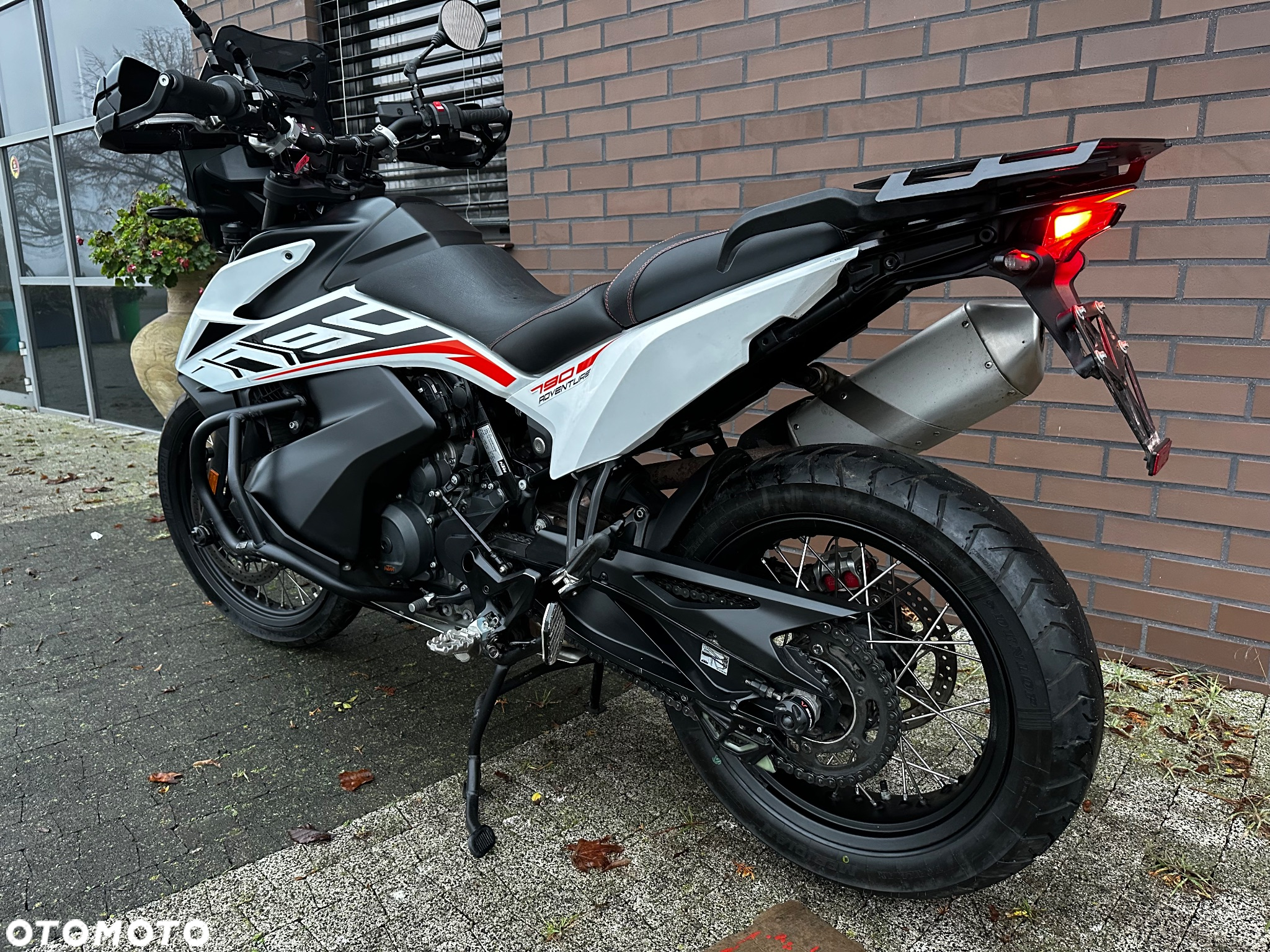 KTM Adventure - 8
