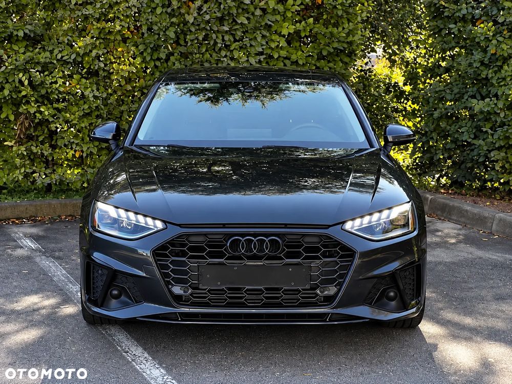 Audi A4 Limousine - 2
