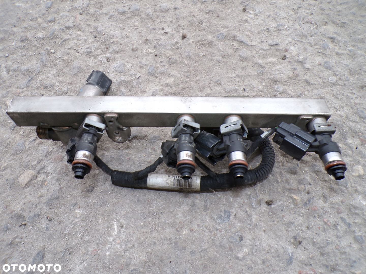 FIAT GRANDE PUNTO DOBLO QUBO IVECO CNG WTRYSKIWACZ LISTWA 0280158818 - 1