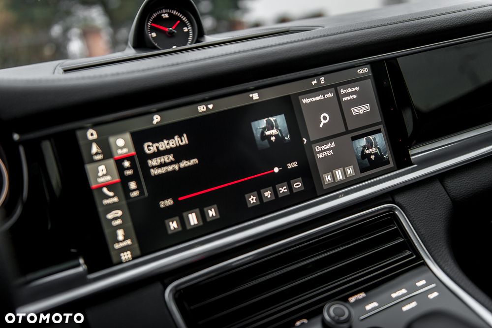 Porsche Panamera 4 GPF Executive - 24