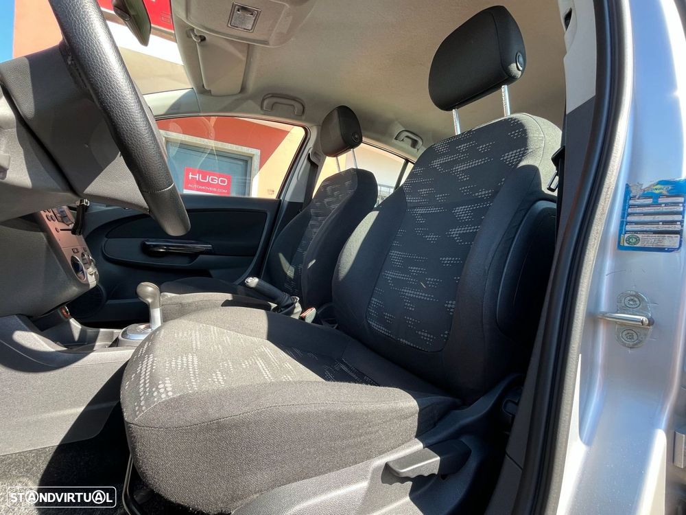 Opel Corsa 1.2 Cosmo Easytronic 125g - 8