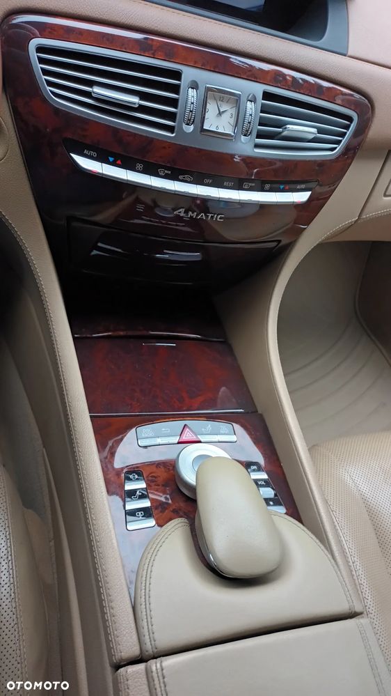 Mercedes-Benz CL - 14