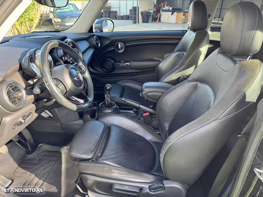 MINI 3 Portas - 14
