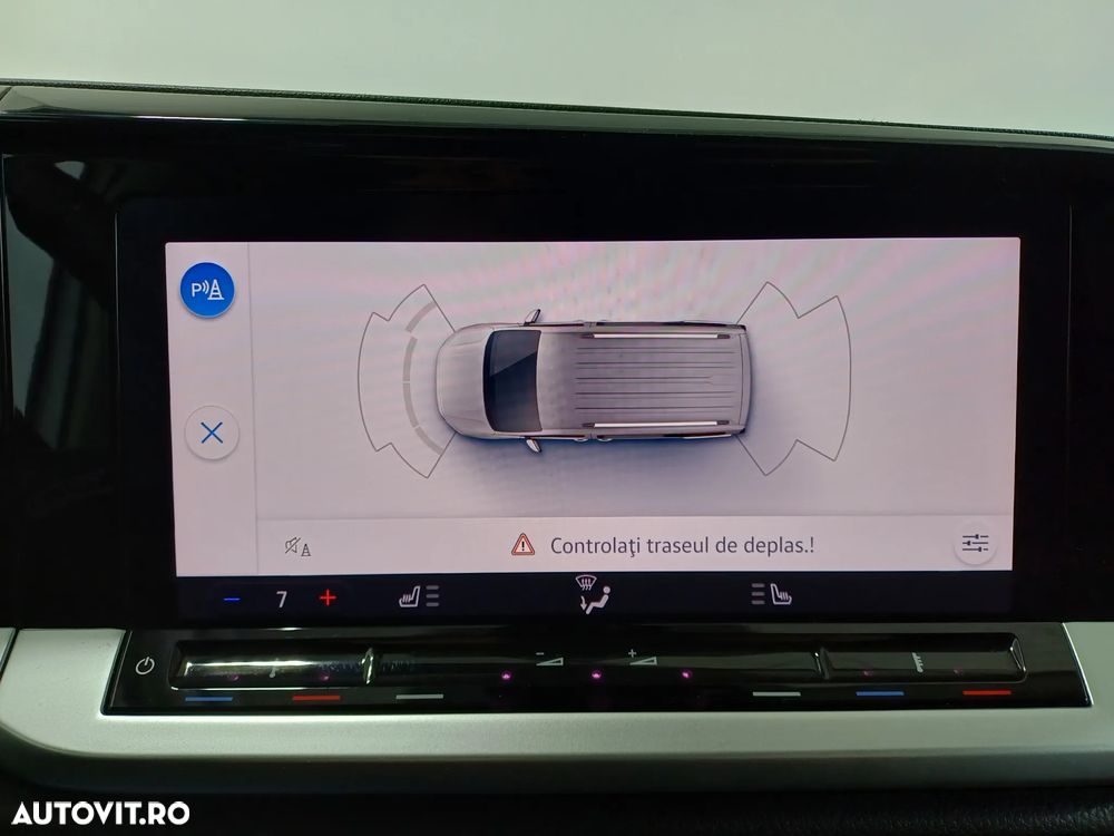 Ford Tourneo Connect 1.5L EcoBoost LWB Trend - 25